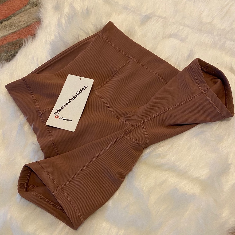 Lululemon ribbed contoured high rise shorts